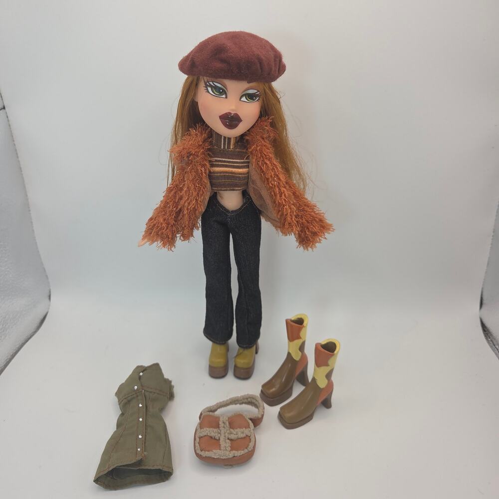 Vintage 2002 Bratz Xpress It Meygan Doll With Clothes Shoes More Near Complete
